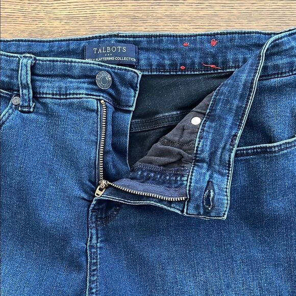 Talbots Simply Flattering Collection Deep Blue Jeggings - Picture 7 of 9